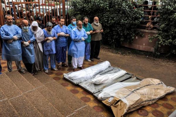 加沙医院院长说，179人被埋在院子里的“乱葬坑”里