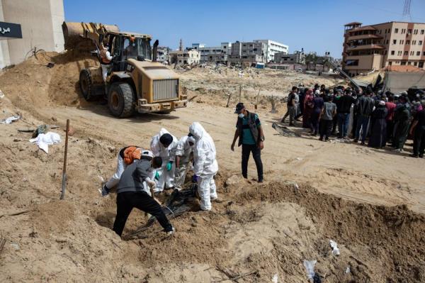 加沙汗尤尼斯医院的乱葬坑里发现了280多具尸体